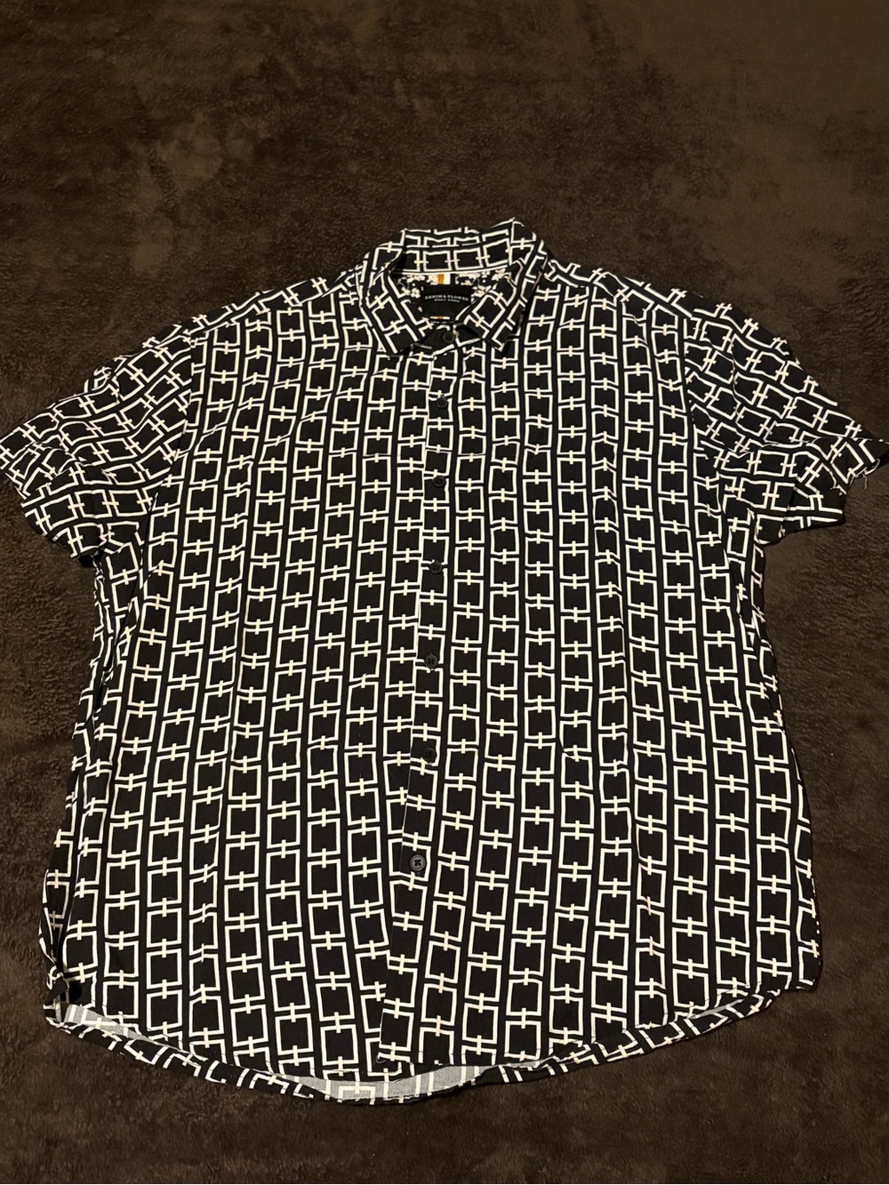 Denim & Flower Black and White Geometric Button-Down Shirt